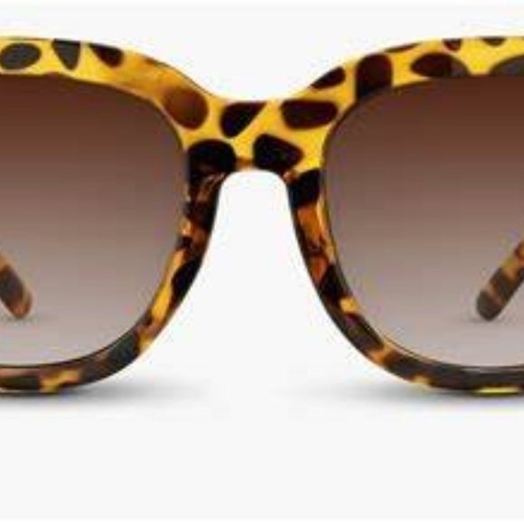 NWOT Nectar 'Bloom' Sunnies - Picture 1 of 9